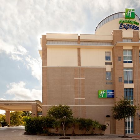 Holiday Inn Express Hotel & Suites San Antonio - Rivercenter Area By Ihg Kültér fotó