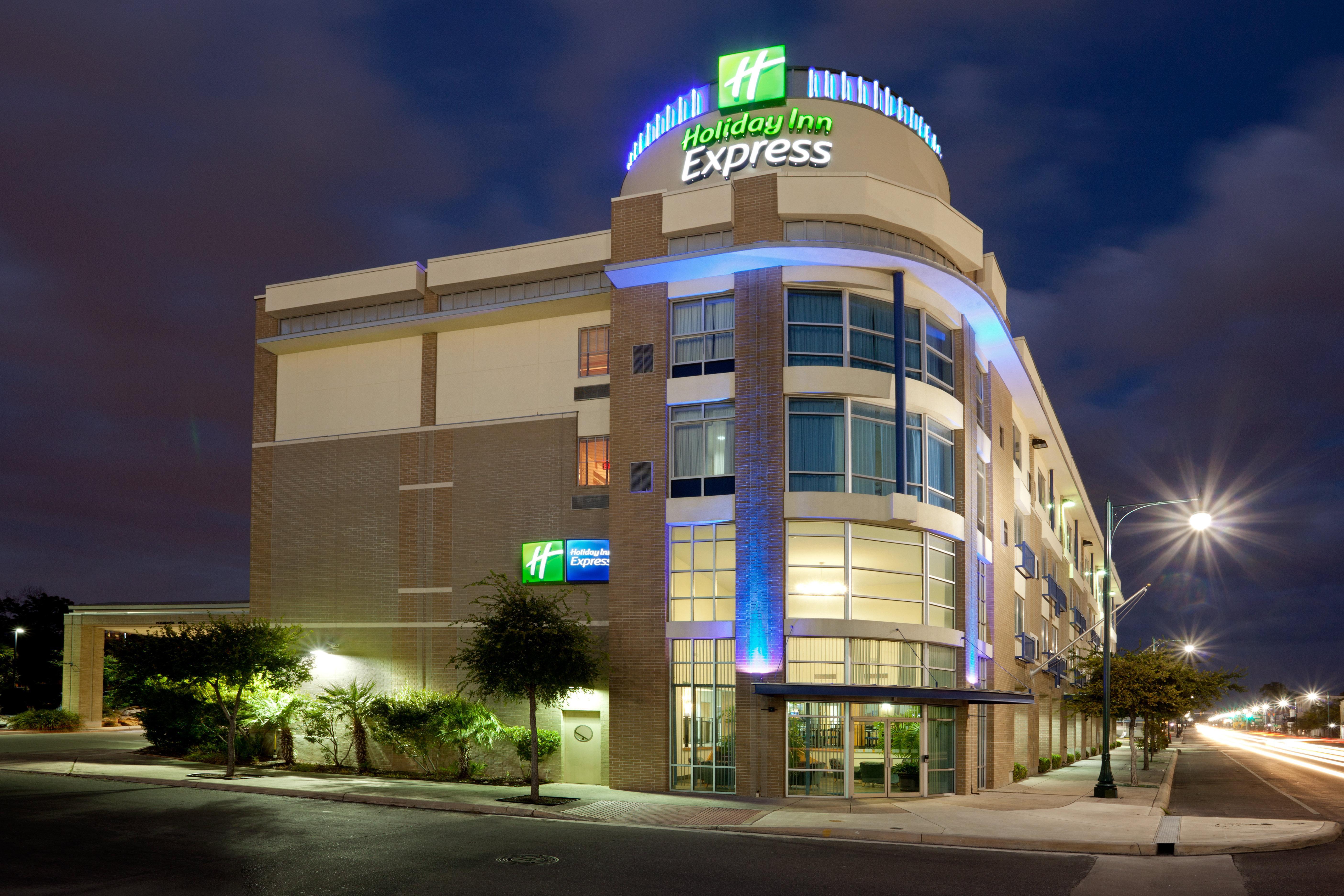 Holiday Inn Express Hotel & Suites San Antonio - Rivercenter Area By Ihg Kültér fotó