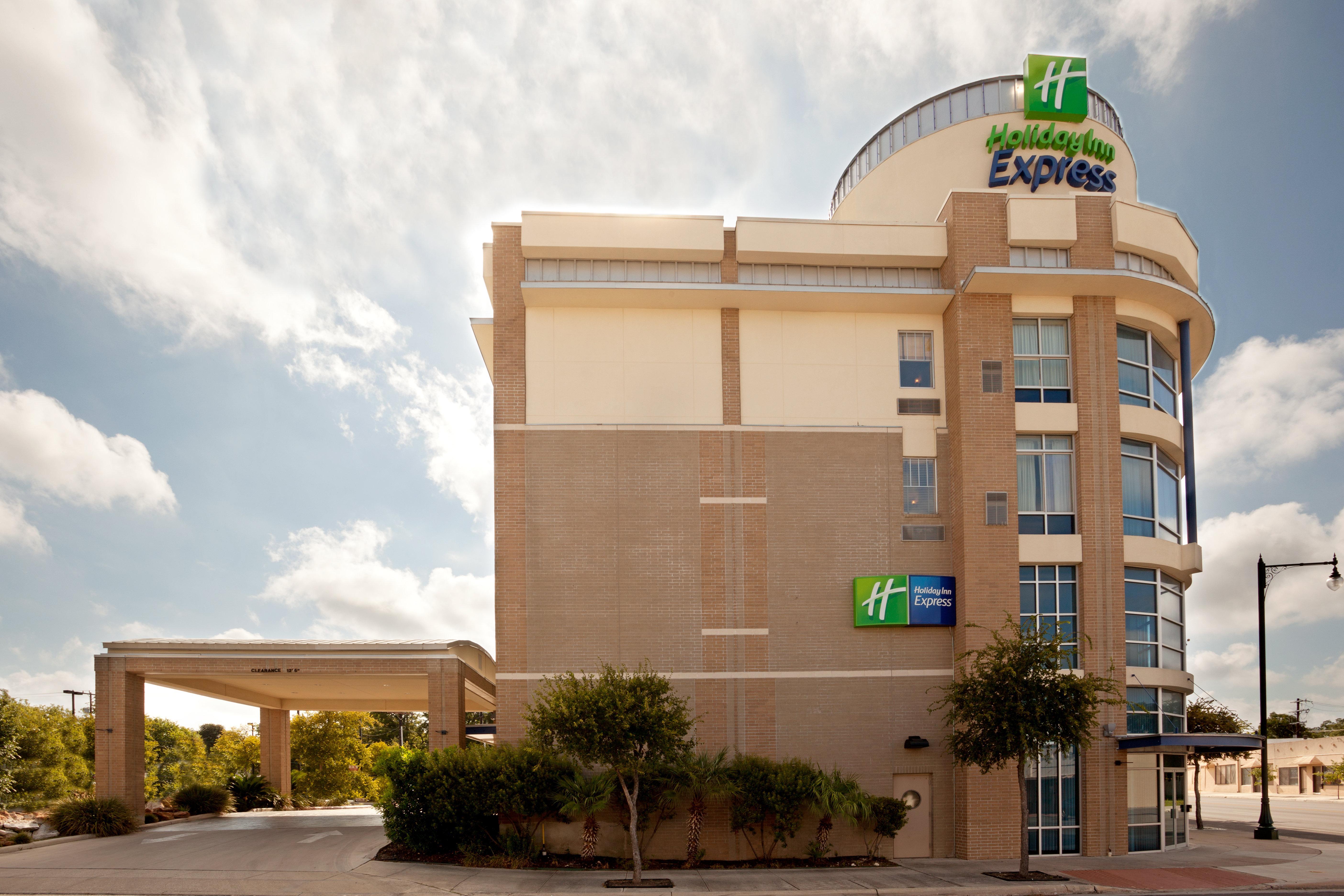 Holiday Inn Express Hotel & Suites San Antonio - Rivercenter Area By Ihg Kültér fotó