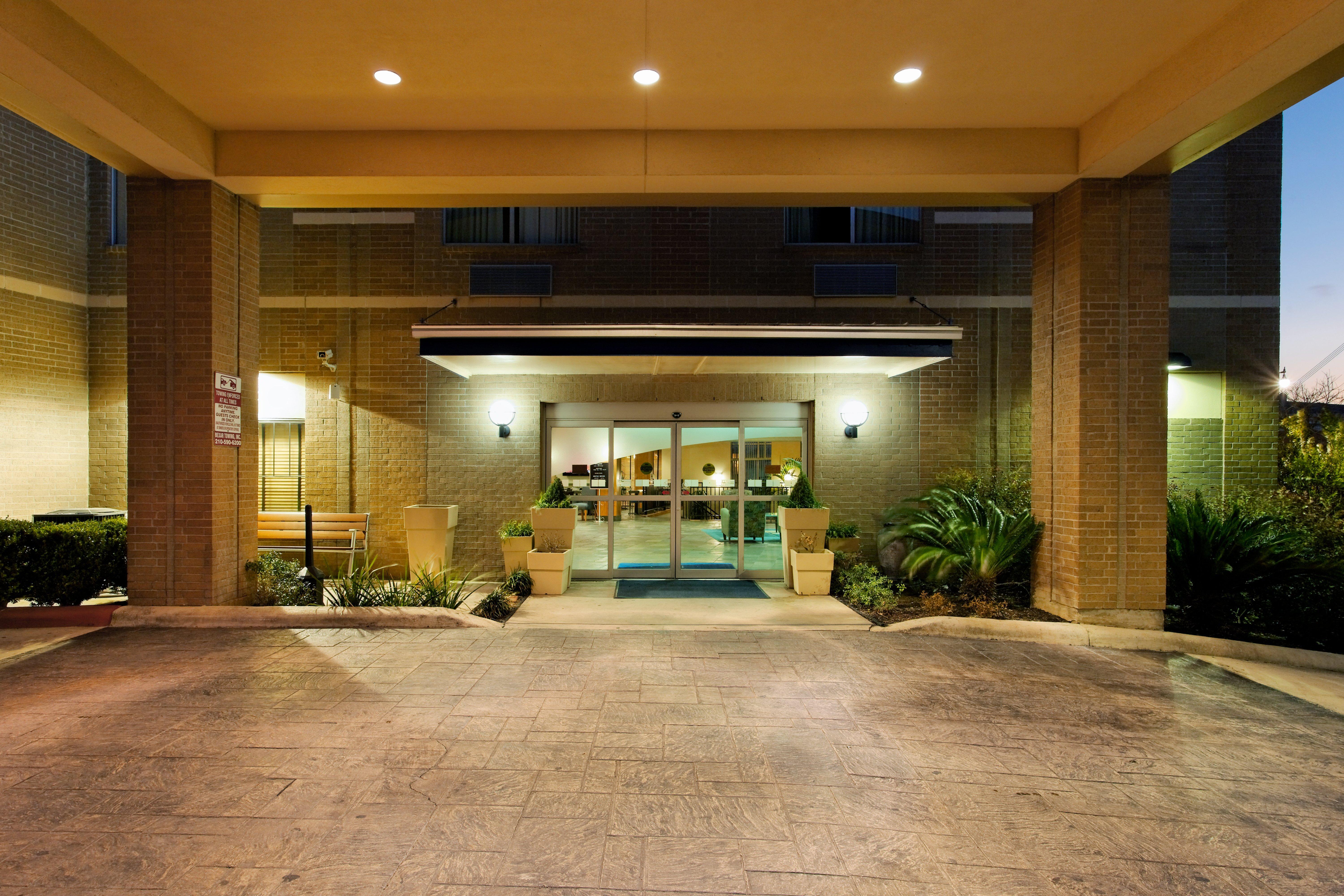 Holiday Inn Express Hotel & Suites San Antonio - Rivercenter Area By Ihg Kültér fotó
